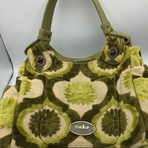 Cake by Petunia Pickle-bottom diaper bag.